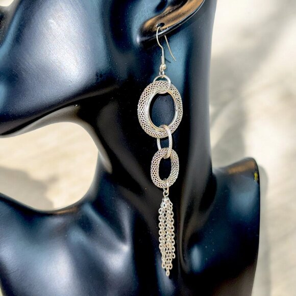 Silver Tone Rope-Like Light Weight Long Dangling Pierced Earrings Statement - Picture 3 of 4